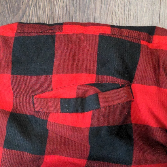 Branded Lion Men's Size Small Flannel Insulated Red and Black Vest - Picture 4 of 7